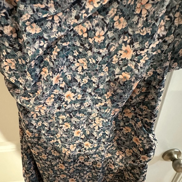 ASTR one shoulder floral midi dress - Picture 3 of 4